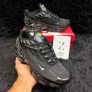 NIKE TN TUNED LOGO BLANCO