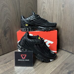 NIKE TN TUNED