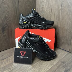 NIKE TN TUNED LOGO BLANCO