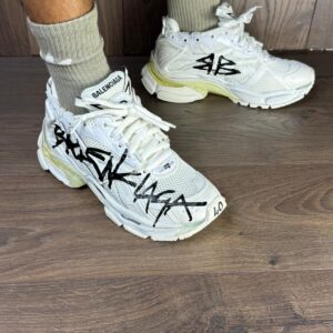 BALENCIAGA TRACK