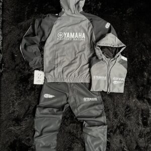 CHANDAL YAMAHA NEGRO